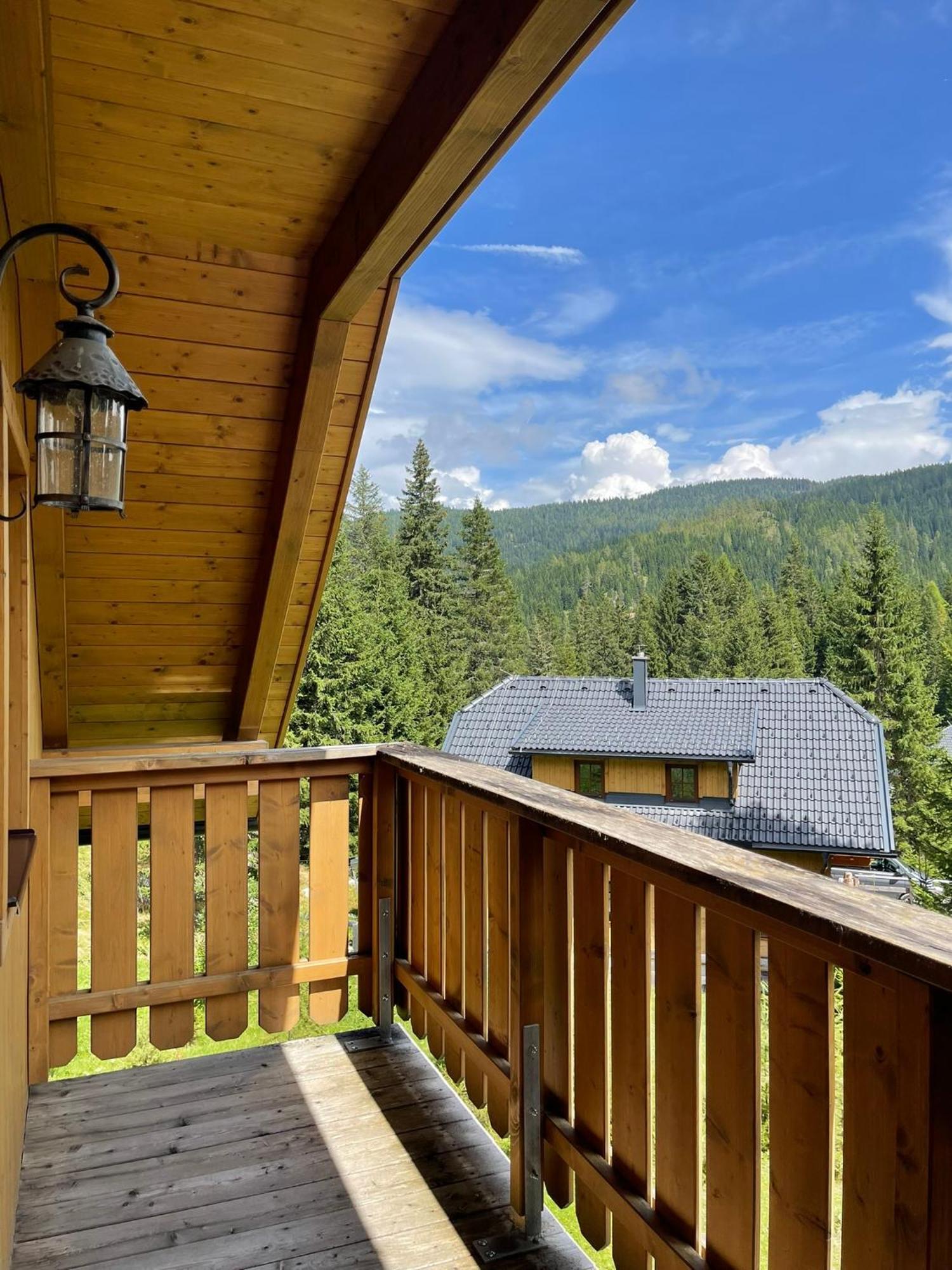 Almhütte-Flattnitz Villa Exteriör bild
