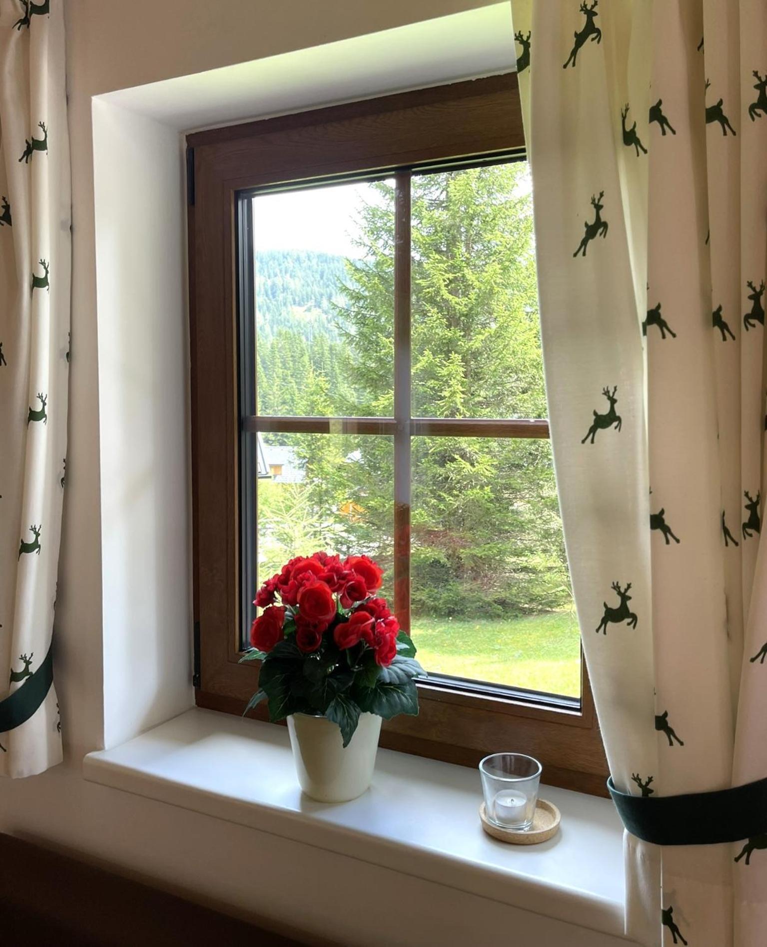 Almhütte-Flattnitz Villa Exteriör bild