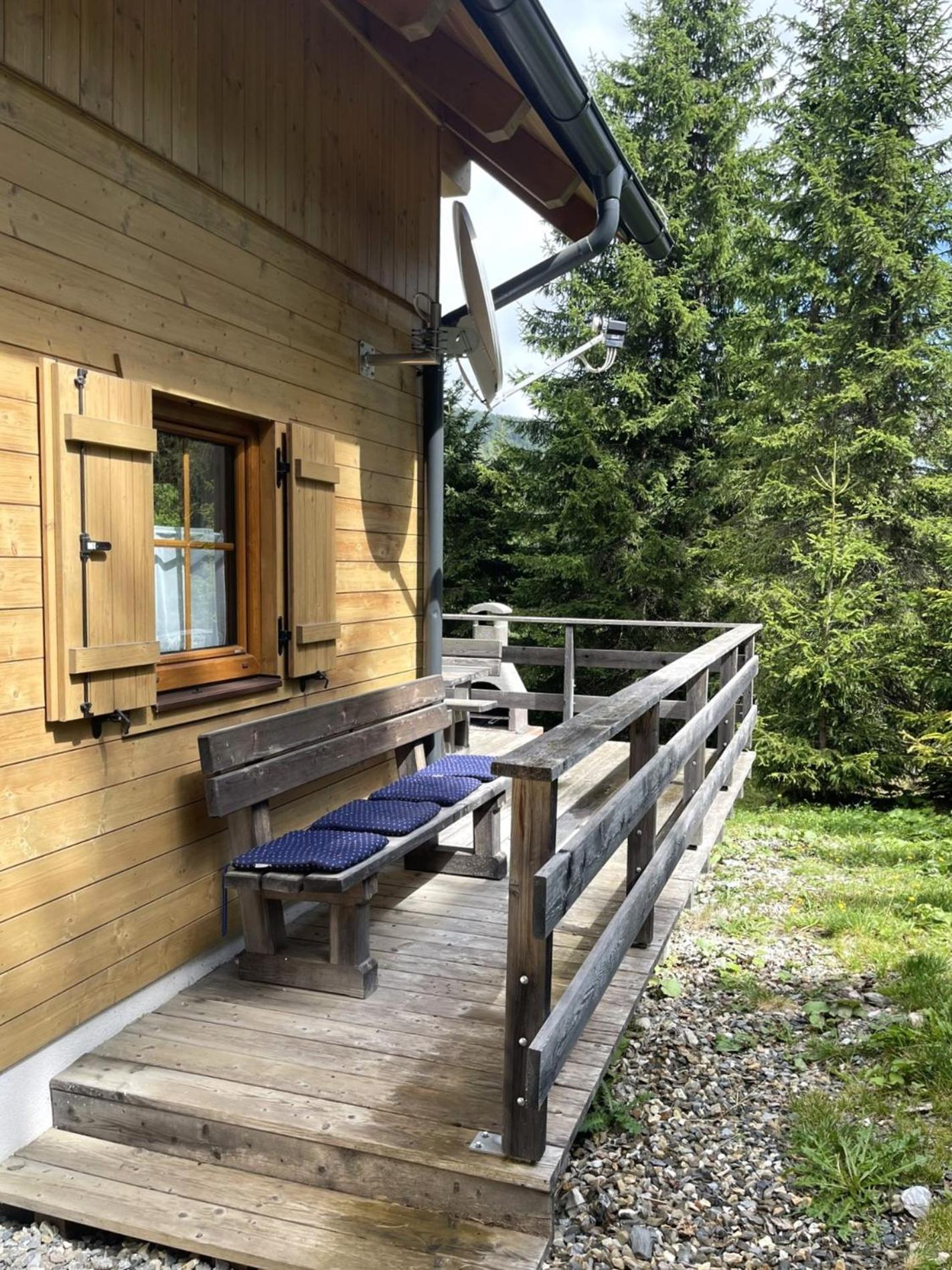 Almhütte-Flattnitz Villa Exteriör bild