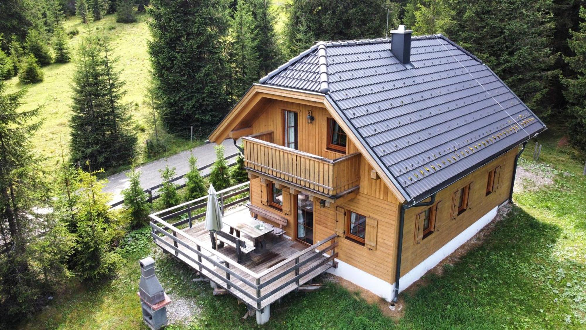 Almhütte-Flattnitz Villa Exteriör bild