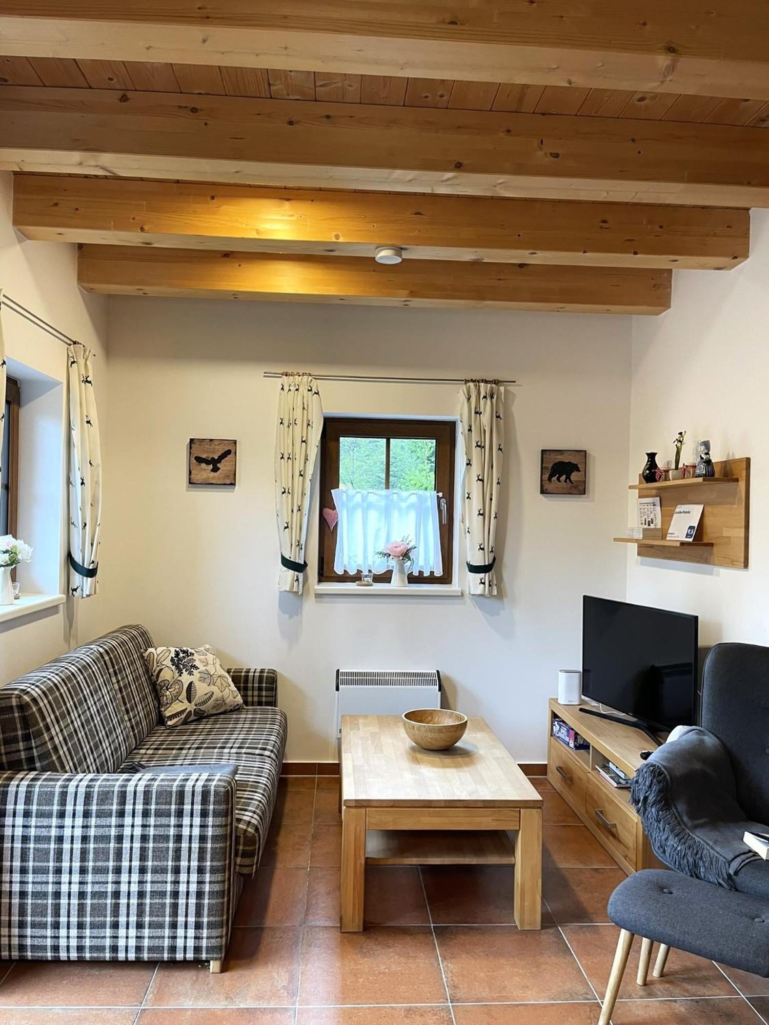 Almhütte-Flattnitz Villa Exteriör bild